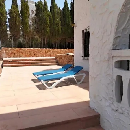 En Con Wi-fi, Aire Acondicionado, Piscina Privada Y Parking - Es-373-54 * Dénia